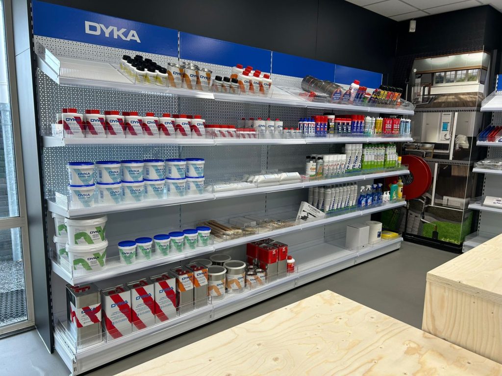 retail project manager